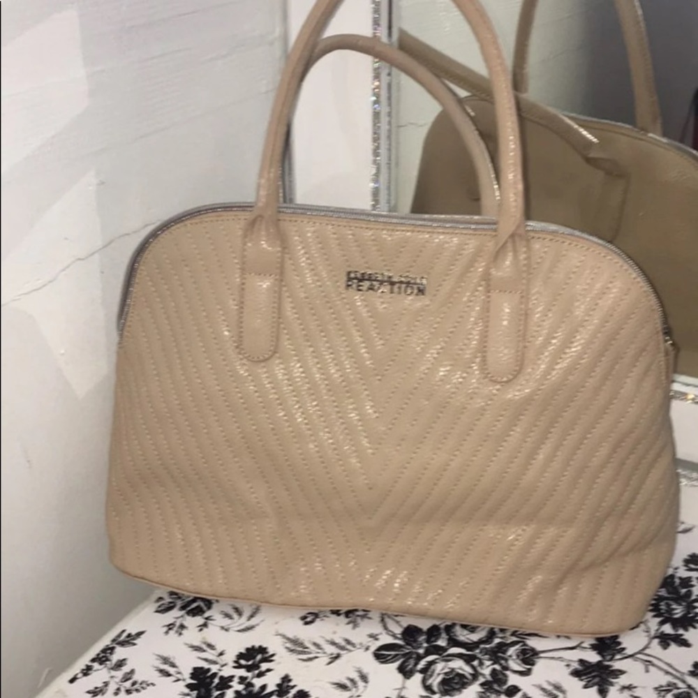Kenneth Cole bag